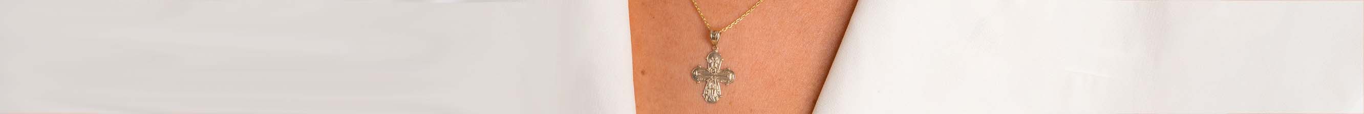 Naszyjniki z krzyżykiem