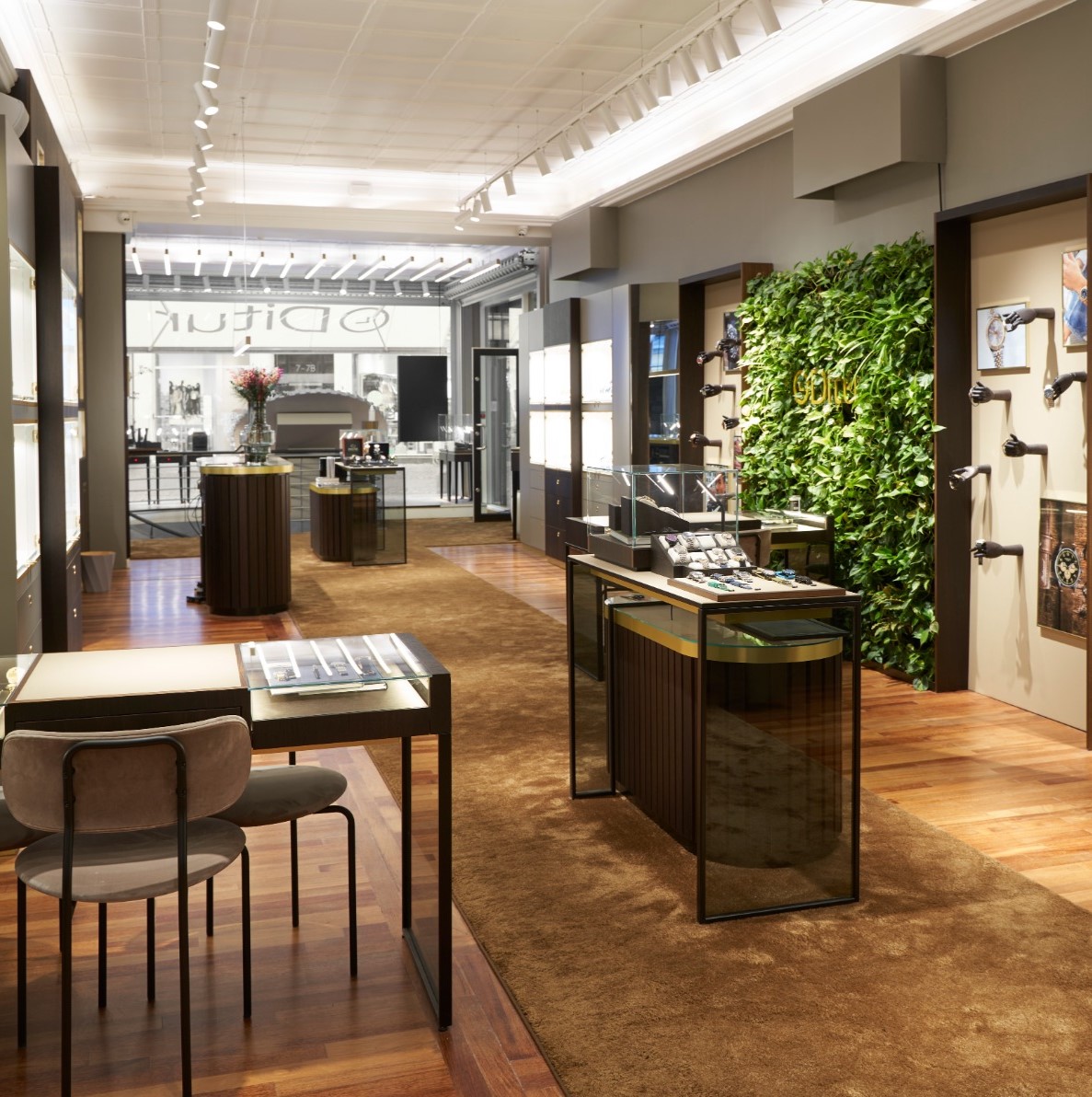 Sklep Ditur w Aarhus od wewnątrz